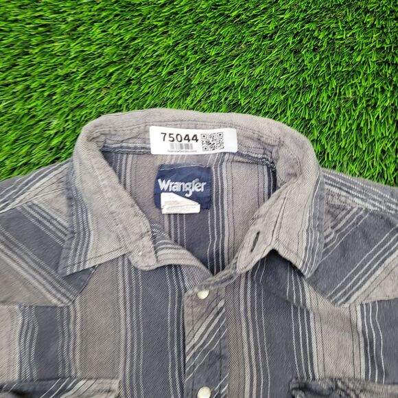 Wrangler Cropped Snap Button Shirt Womens XL 23x18 Gray - Picture 3 of 12